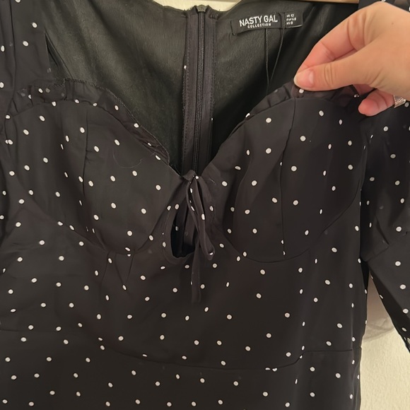 Black and White dot dress - Picture 2 of 2